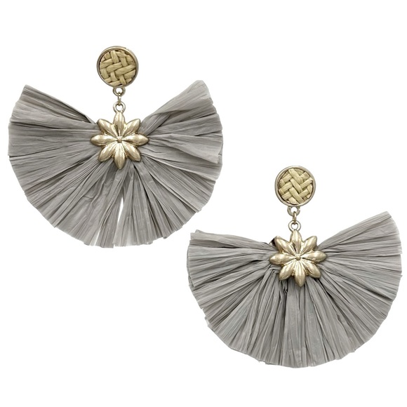 Grey Raffia Fan Statement Drop Post Dangle Earrings - Picture 1 of 3